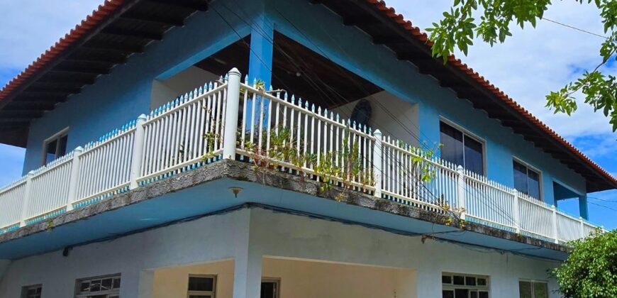 Duas casas á venda na Praia da Ferrugem (capão) – Garopaba/SC