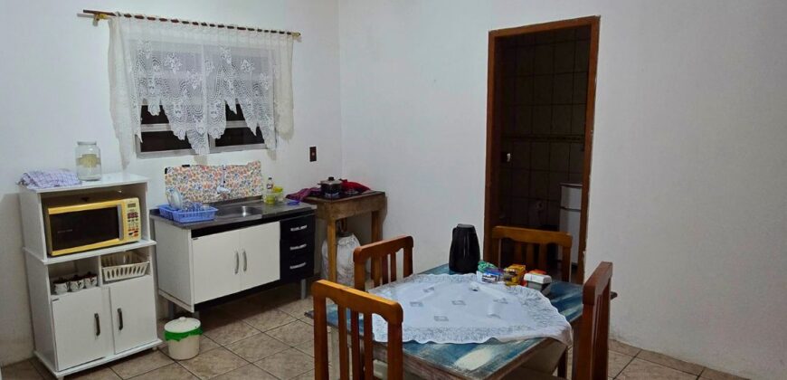 Duas casas á venda na Praia da Ferrugem (capão) – Garopaba/SC