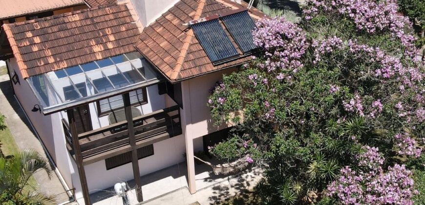 Imóvel de alto padrão em Imbituba no bairro Alto Arroio á 50 metros até a lagoa