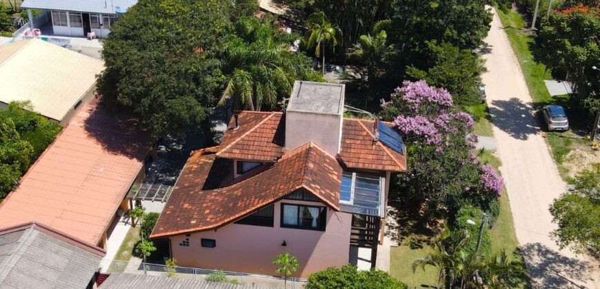 Imóvel de alto padrão em Imbituba no bairro Alto Arroio á 50 metros até a lagoa