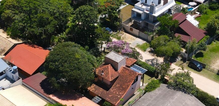 Imóvel de alto padrão em Imbituba no bairro Alto Arroio á 50 metros até a lagoa