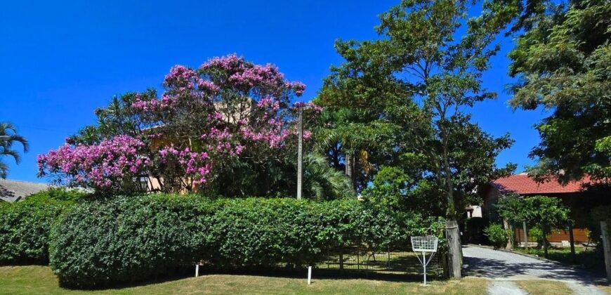 Imóvel de alto padrão em Imbituba no bairro Alto Arroio á 50 metros até a lagoa