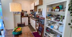 Casa a venda localizada no Bairro Alto Arroio, á beira da lagoa de Ibiraquera