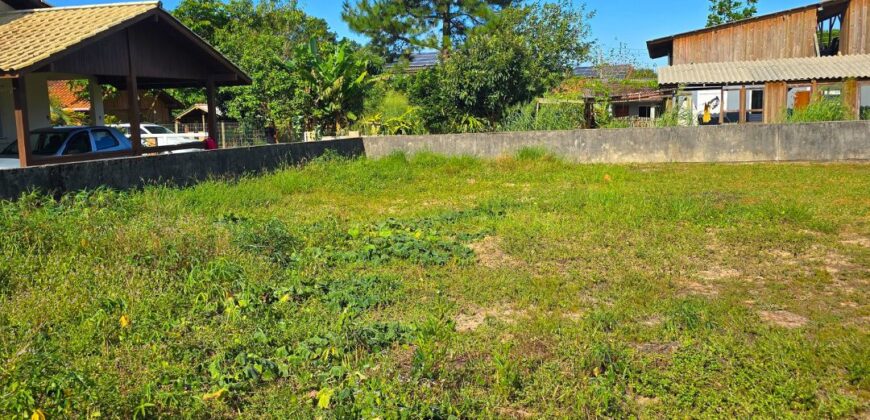 Dois terrenos a venda no Alto Arroio, 260 metros da lagoa de Ibiraquera 