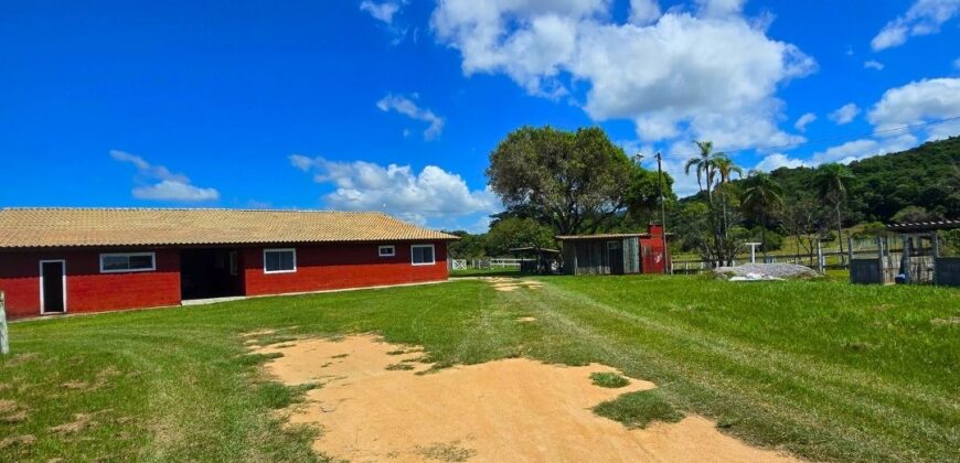 Vendo Sitio próximo as praias mais belas de Santa Catarina 