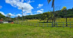 Vendo Sitio próximo as praias mais belas de Santa Catarina 