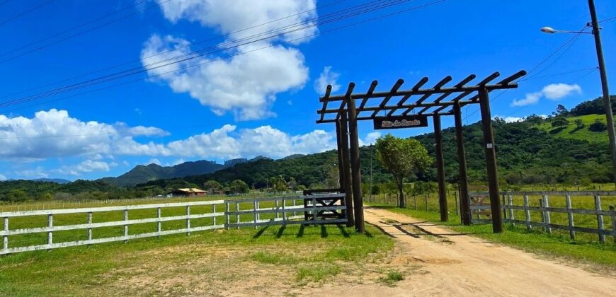 Vendo Sitio próximo as praias mais belas de Santa Catarina 