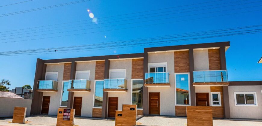 Sobrado a venda localizado na Ribanceira, á 800metros da Praia da Ribanceira.
