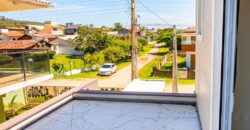 Sobrado a venda localizado na Ribanceira, á 800metros da Praia da Ribanceira.