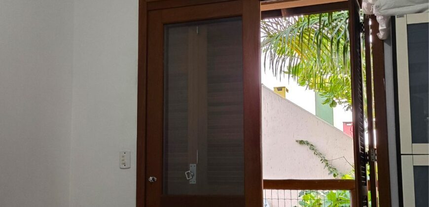 Sobrado a venda no Residencial Villas de Ibiraquera, Imbituba-SC