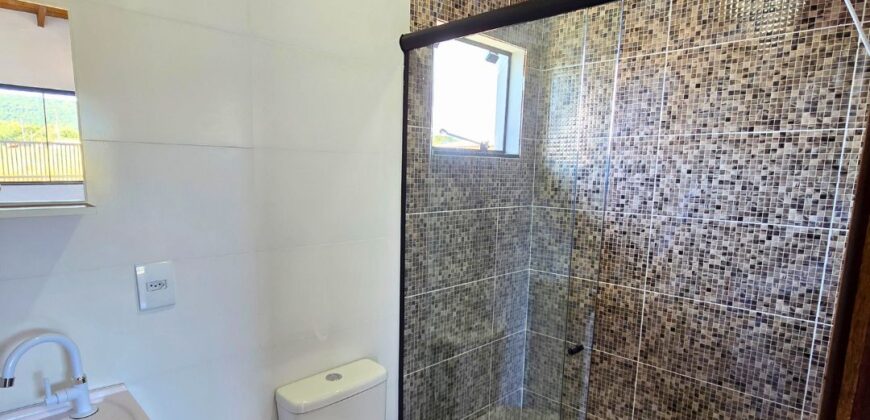 Casa em Imbituba localizada no bairro Alto Arroio, próximo a br 101