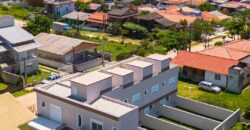 Sobrado a venda localizado na Ribanceira, á 800metros da Praia da Ribanceira.