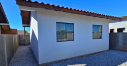 Casa em Imbituba localizada no bairro Alto Arroio, próximo a br 101