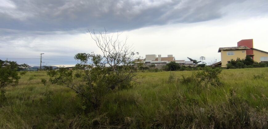 Terreno a venda no loteamento Awyra, localizado em Imbituba-SC