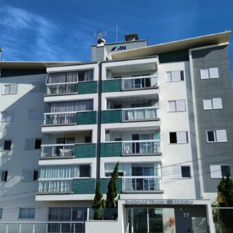 Apartamento com vista para o mar, no Residencial Mirante do Atlântico, situado na bairro Village em Imbituba