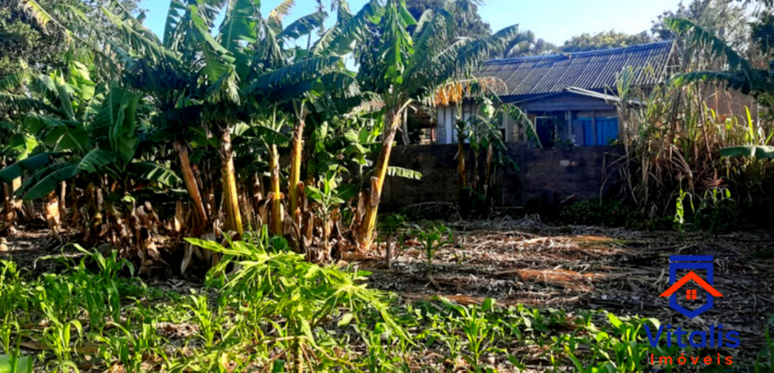 Chácara escriturada á venda em Imbituba, no bairro Campo da Aviação á 600  metros da Praia