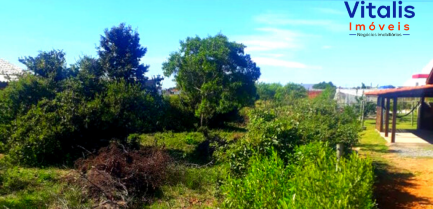 Terreno em Imbituba, no bairro Sambaqui, medindo 1.027m²