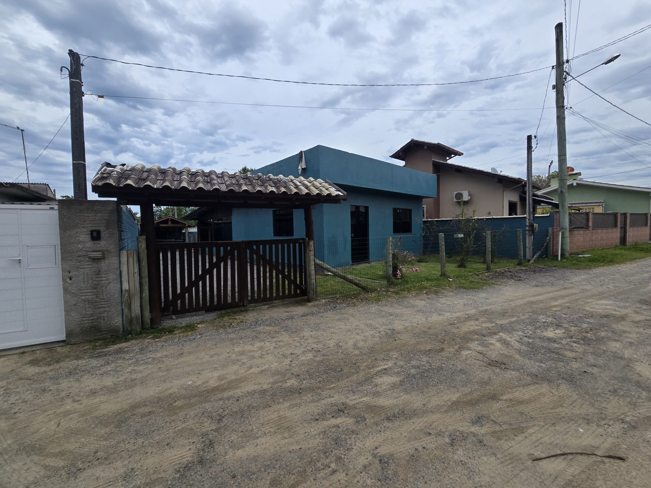 Casa em Imbituba, no bairro Alto Arroio á 300m até a lagoa de Ibiraquera