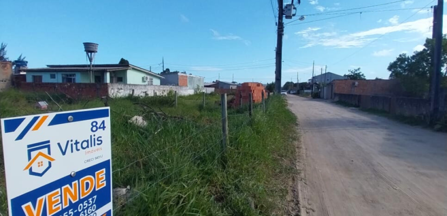 Terreno em Imbituba, localizado no bairro Araçatuba, a 350 metros até a SC 434