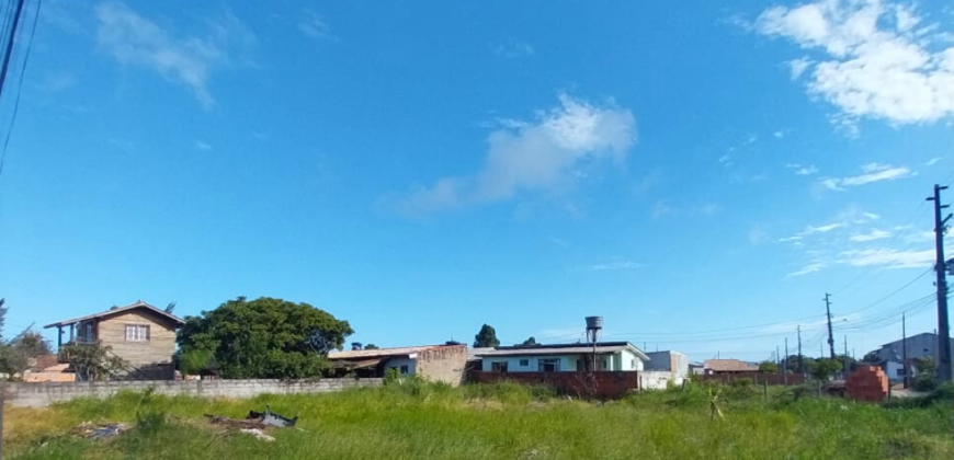 Terreno em Imbituba, localizado no bairro Araçatuba, a 350 metros até a SC 434