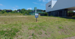 Terreno em Imbituba localizado no bairro Arroio, situado no condomínio Ho’okipa, a 250 metros até a lagoa de Ibiraquera