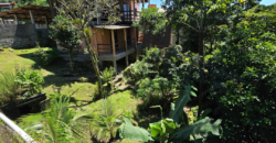 02 casas á venda situada na Praia da Gamboa -SC