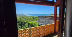 02 casas á venda situada na Praia da Gamboa -SC
