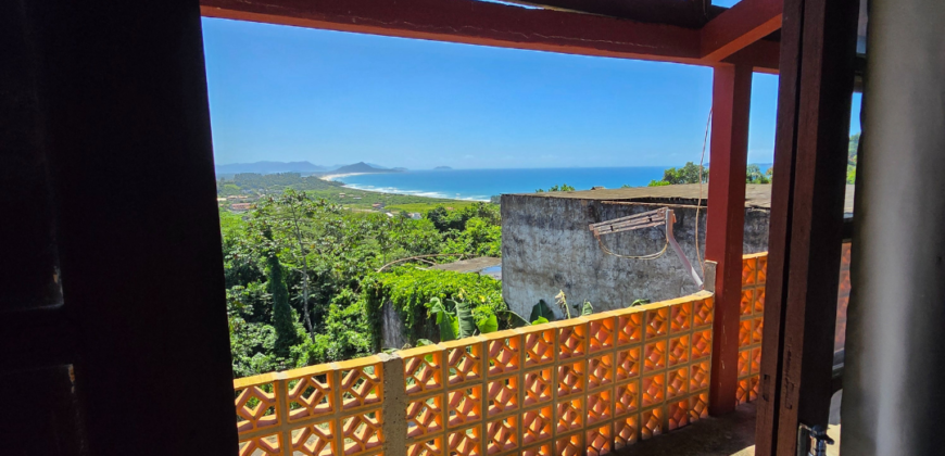 02 casas á venda situada na Praia da Gamboa -SC