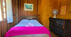 02 casas á venda situada na Praia da Gamboa -SC