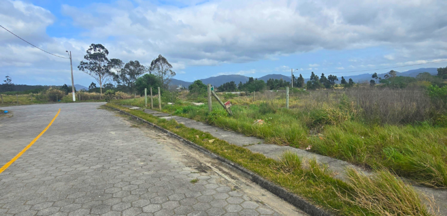 Terreno á venda no loteamento Bosque Imbituba -SC