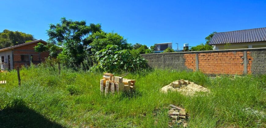 Casa em Imbituba localizada no bairro Alto Arroio á 600 metros ate a lagoa