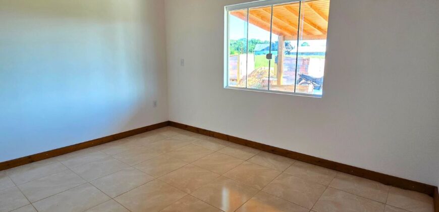 Casa em Imbituba localizada no bairro Alto Arroio á 600 metros ate a lagoa