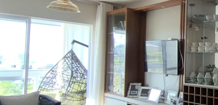 Apartamento com vista para o mar, no Residencial Mirante do Atlântico, situado na bairro Village em Imbituba