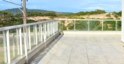 Apartamento com vista para o mar, no Residencial Mirante do Atlântico, situado na bairro Village em Imbituba