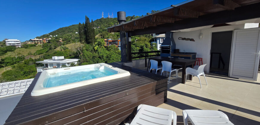 Casa à Venda no Condomínio Residencial Mar Azul, Garopaba-SC