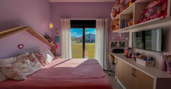 Casa no condomínio Rosa Internacional, localizado na Praia do Rosa, ao lado da SURF LAND.