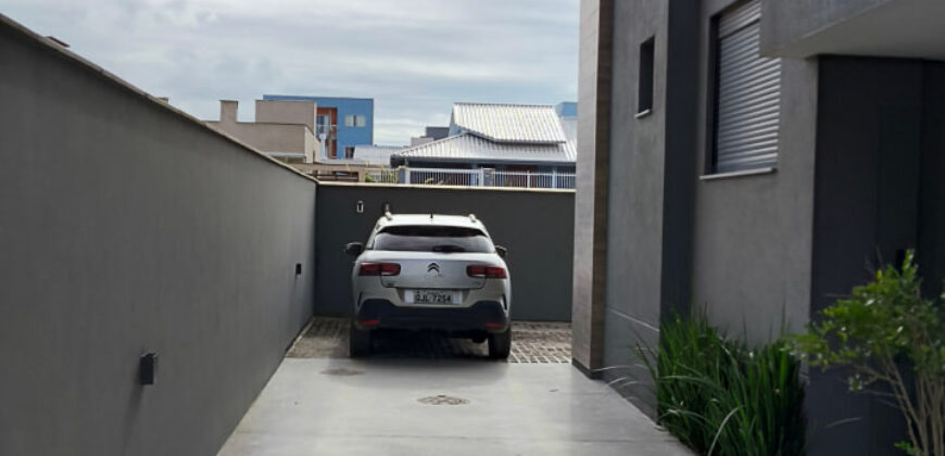 Apartamento no Pine Hall, bairro Village, Imbituba-SC