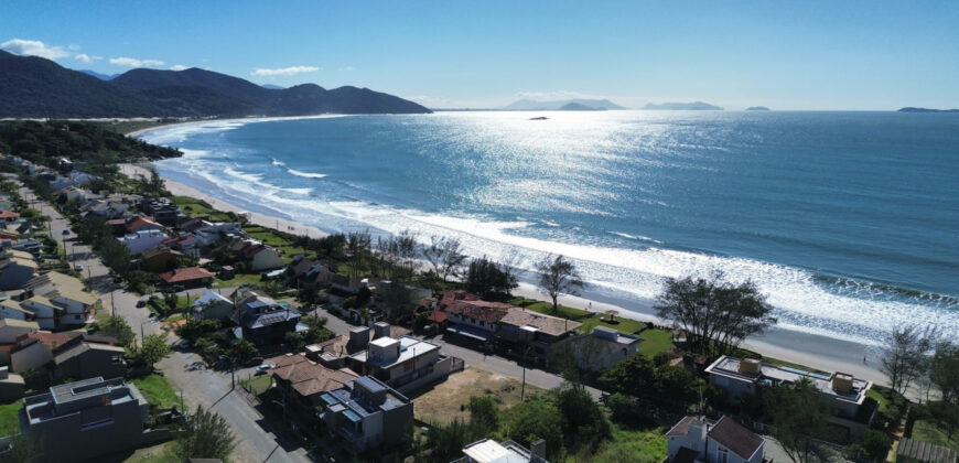 Residencial Moradas da Lagoa, localizado no centro de Garopaba-SC.