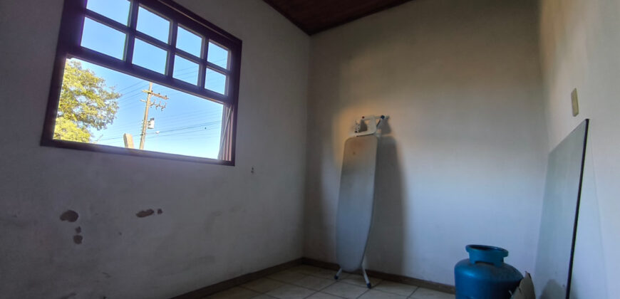 Vende-se Casa no Alto Arroio – Localização Privilegiada!