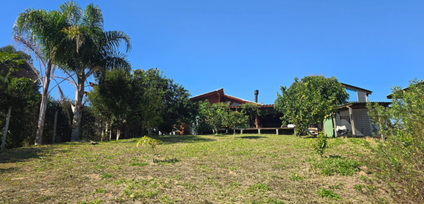 🏡 Casa na Ibiraquera – Perto da Lagoa, com Piscina e Terreno Amplo!