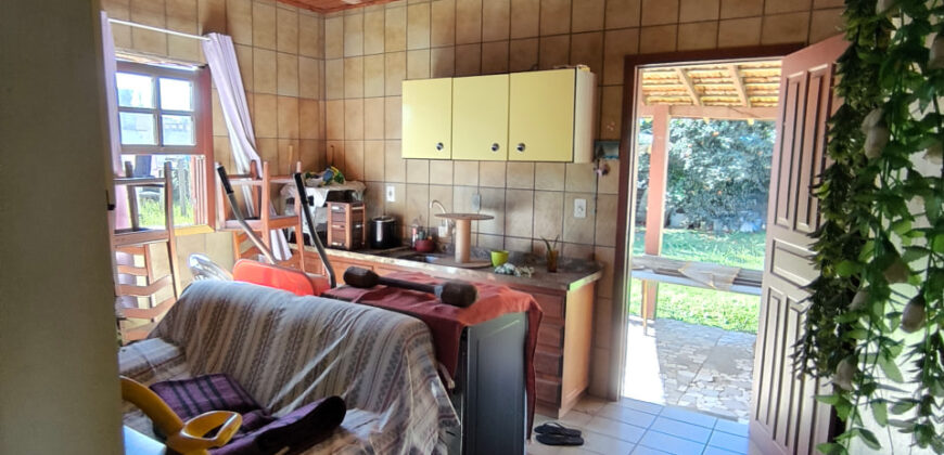 Vende-se Casa no Alto Arroio – Localização Privilegiada!