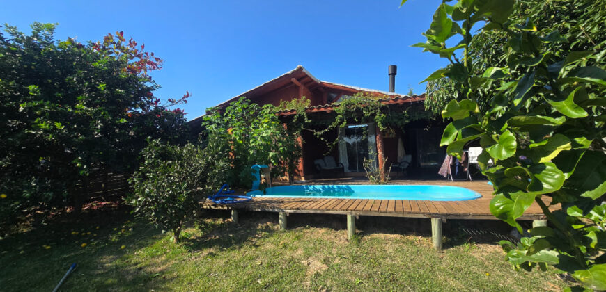 🏡 Casa na Ibiraquera – Perto da Lagoa, com Piscina e Terreno Amplo!