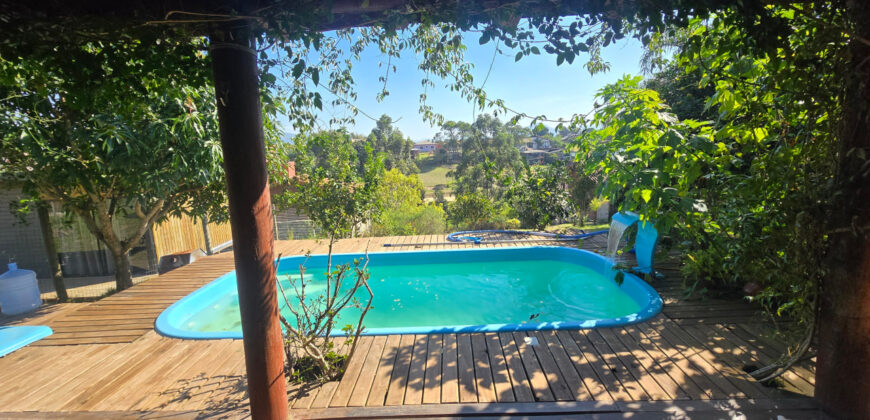🏡 Casa na Ibiraquera – Perto da Lagoa, com Piscina e Terreno Amplo!
