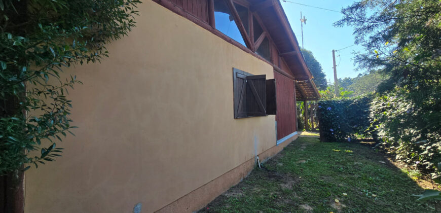 🏡 Casa na Ibiraquera – Perto da Lagoa, com Piscina e Terreno Amplo!