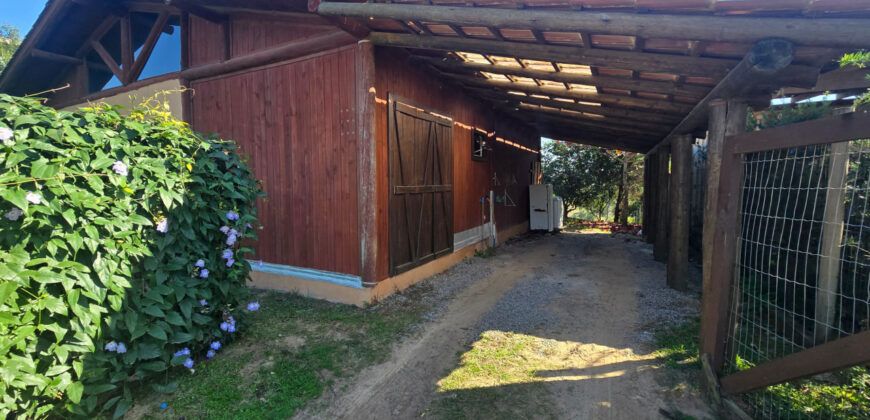 🏡 Casa na Ibiraquera – Perto da Lagoa, com Piscina e Terreno Amplo!