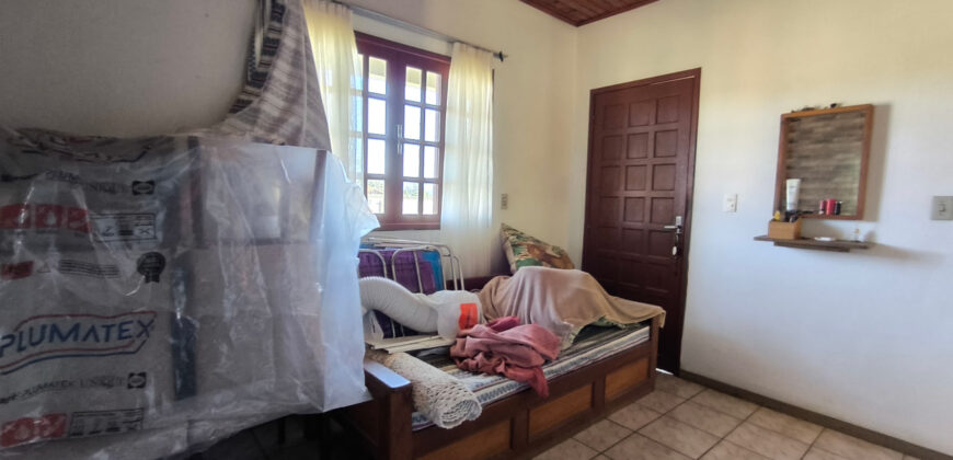 Vende-se Casa no Alto Arroio – Localização Privilegiada!