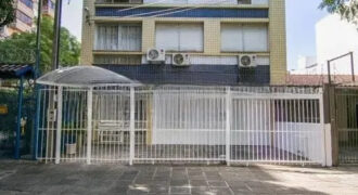 Apartamento localizado em Porto Alegre