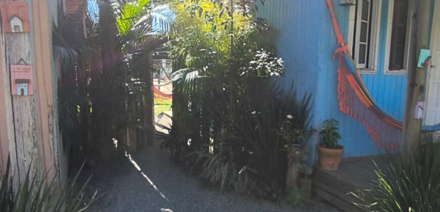 🏡 Oportunidade Única em Garopaba/SC – Duas Casas no Bairro Campo Duna!