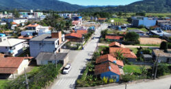 🏡 Oportunidade Única em Garopaba/SC – Duas Casas no Bairro Campo Duna!
