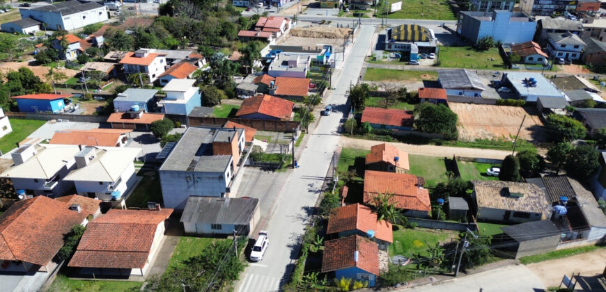 🏡 Oportunidade Única em Garopaba/SC – Duas Casas no Bairro Campo Duna!